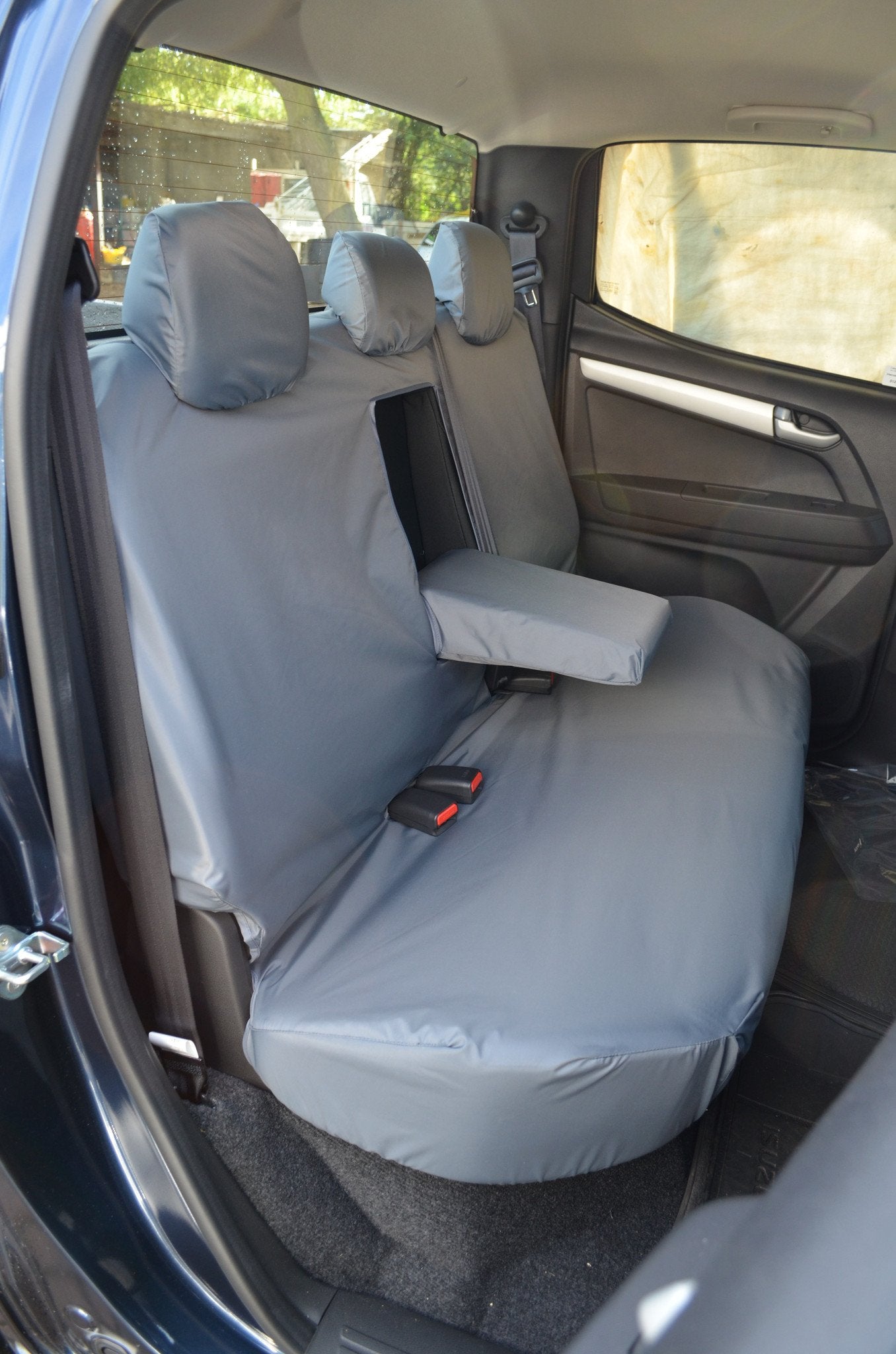 Isuzu D-Max 2021+ Seat Covers
